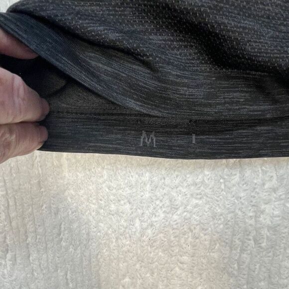 Lululemon Gray Performance Short Sleeve Swiftly Tech T-Shirt Size Medium - Picture 8 of 8